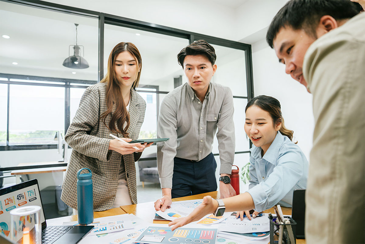 Chuyển hóa đội ngũ là gì? Vì sao doanh nghiệp Việt cần Tâm Trí Acamy?