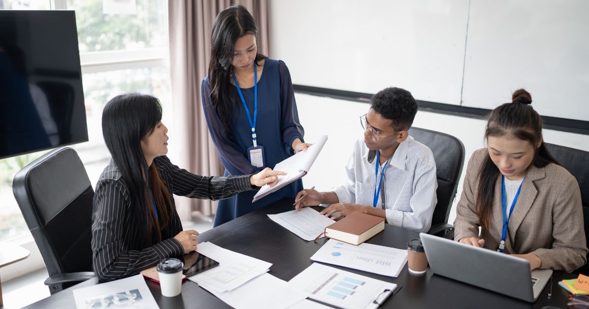 Tư duy lãnh đạo tại Tâm Trí Acamy - Hành trình chuyển hóa từ bên trong